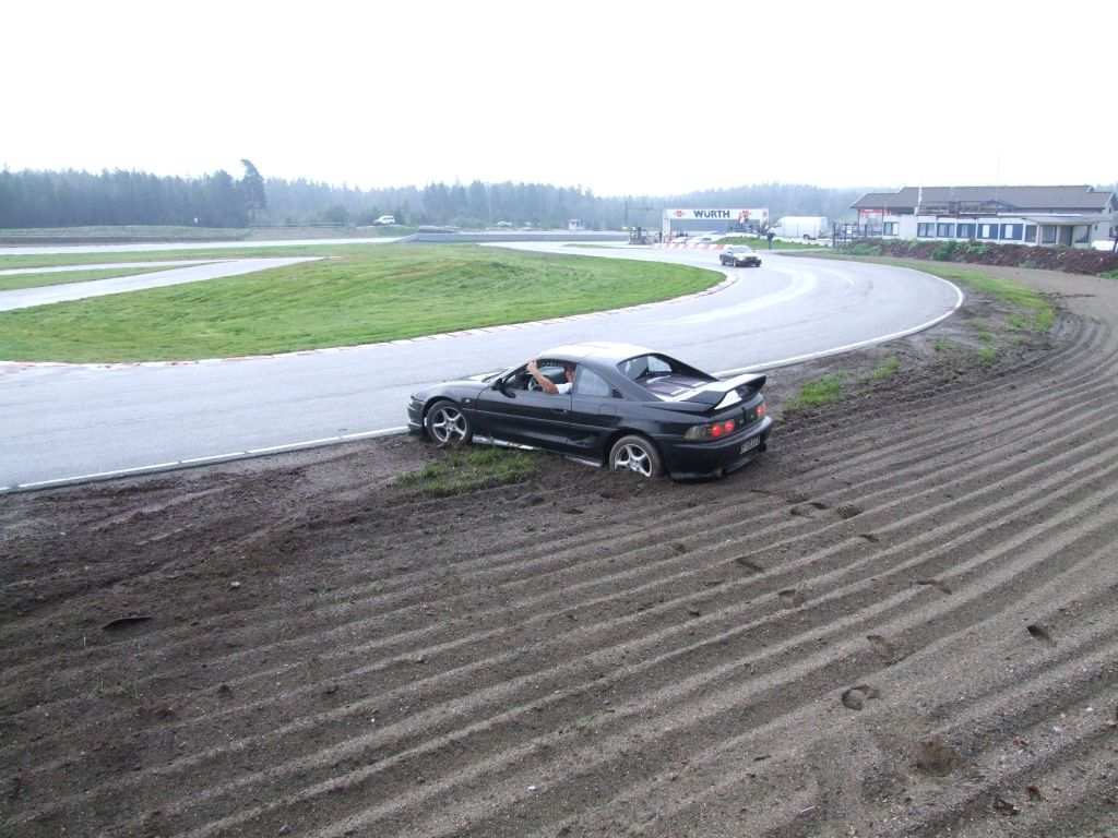 Også kommer det en del bilder....vi må jo nyte dette synet sammen med Arne, hehe.