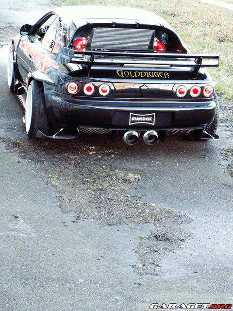 Golddigger bak ovenifra.jpg