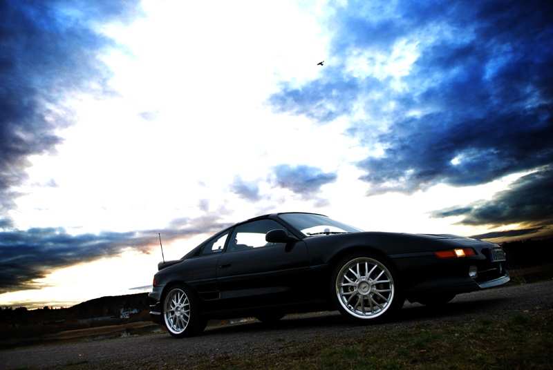 ...dette er med bare fordi bilen ser så kul ut i den vinkelen :-P