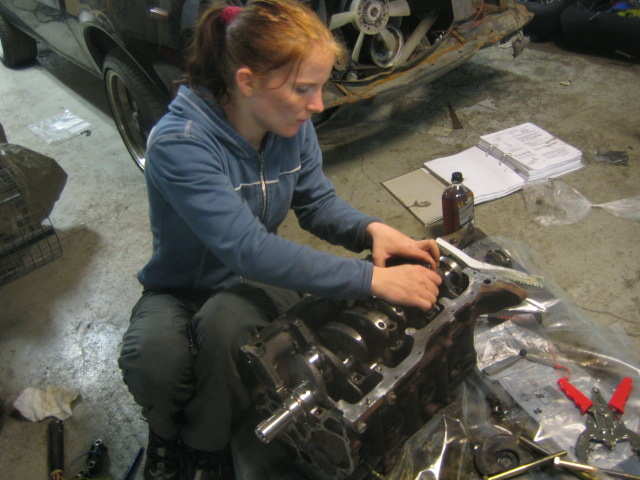 sjekker lagerklaringer