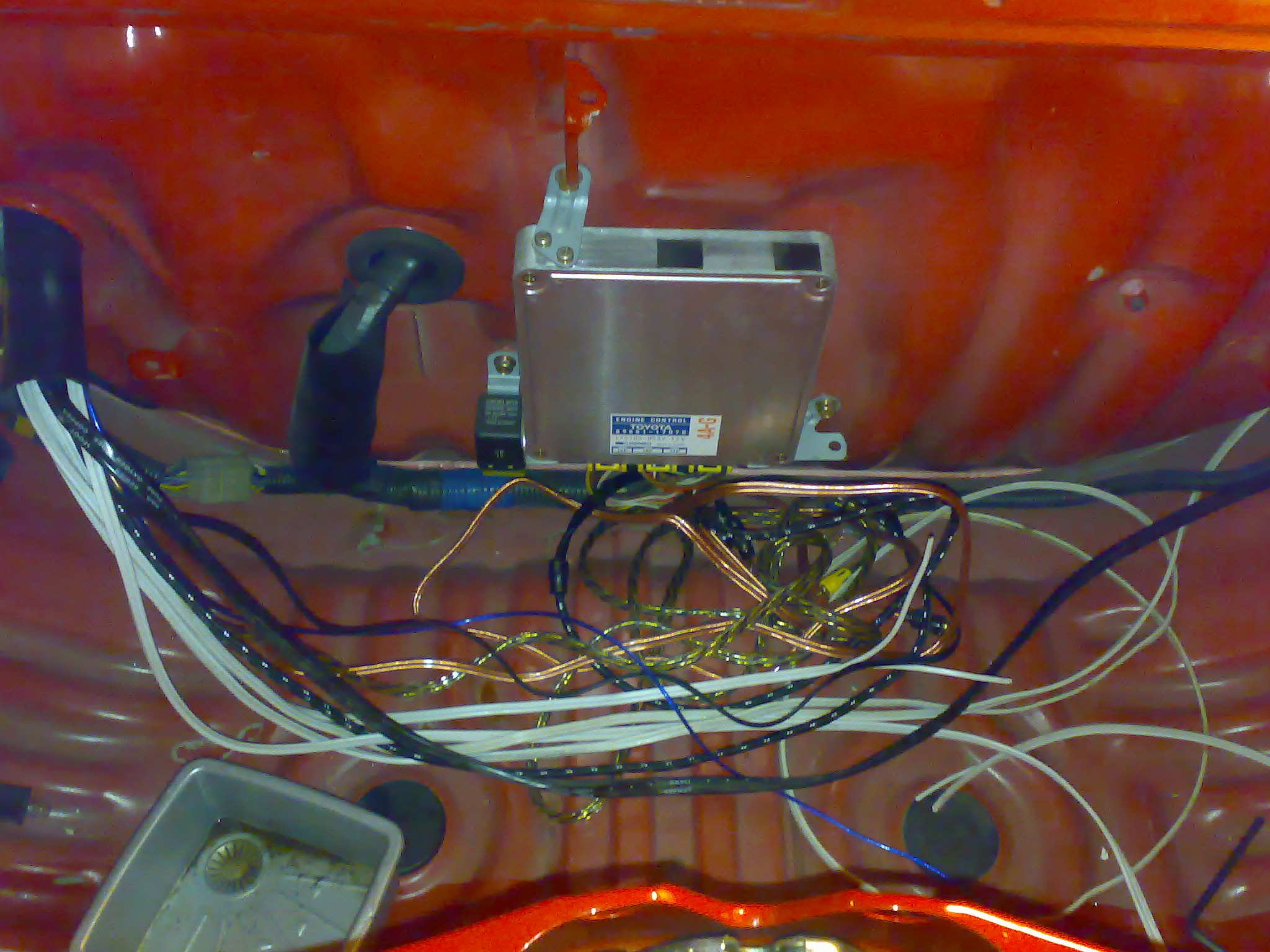 Her skal det med tiden komme en forsterker.