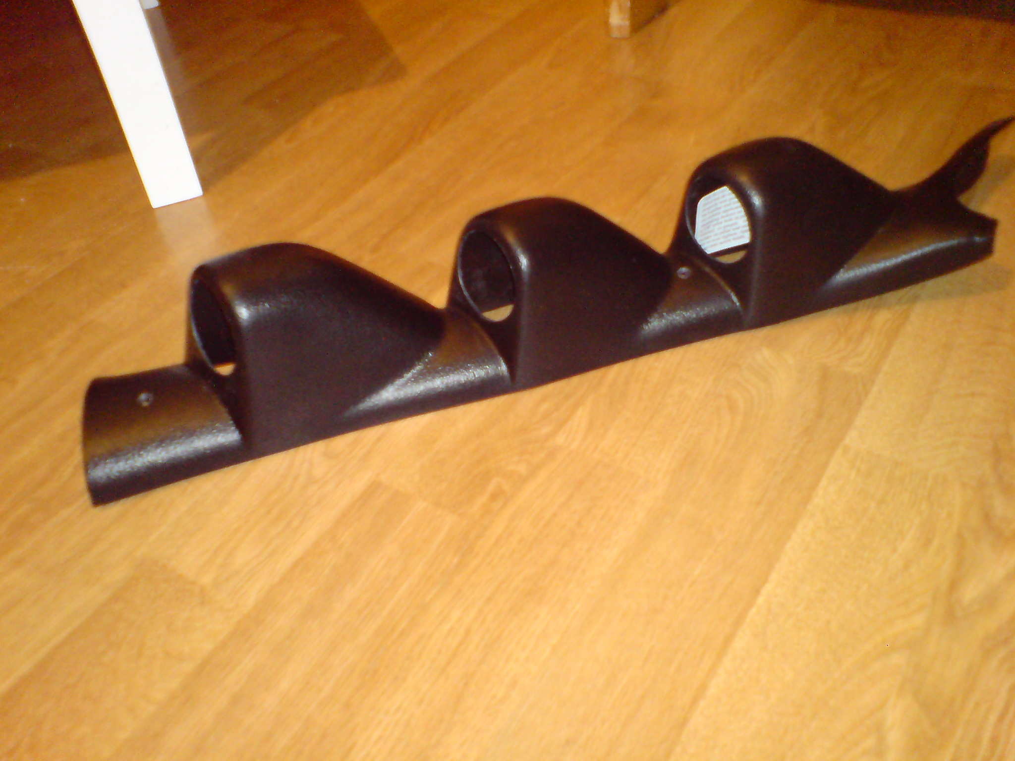 3 pods A-stolpe holder fra Lo-tek