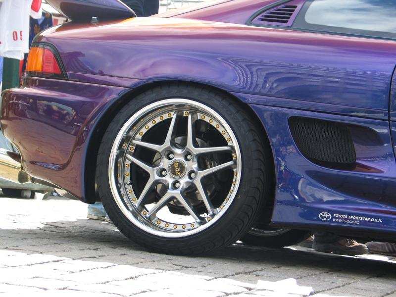 Markus MR2 Turbo - Blitz felg closeup.jpg