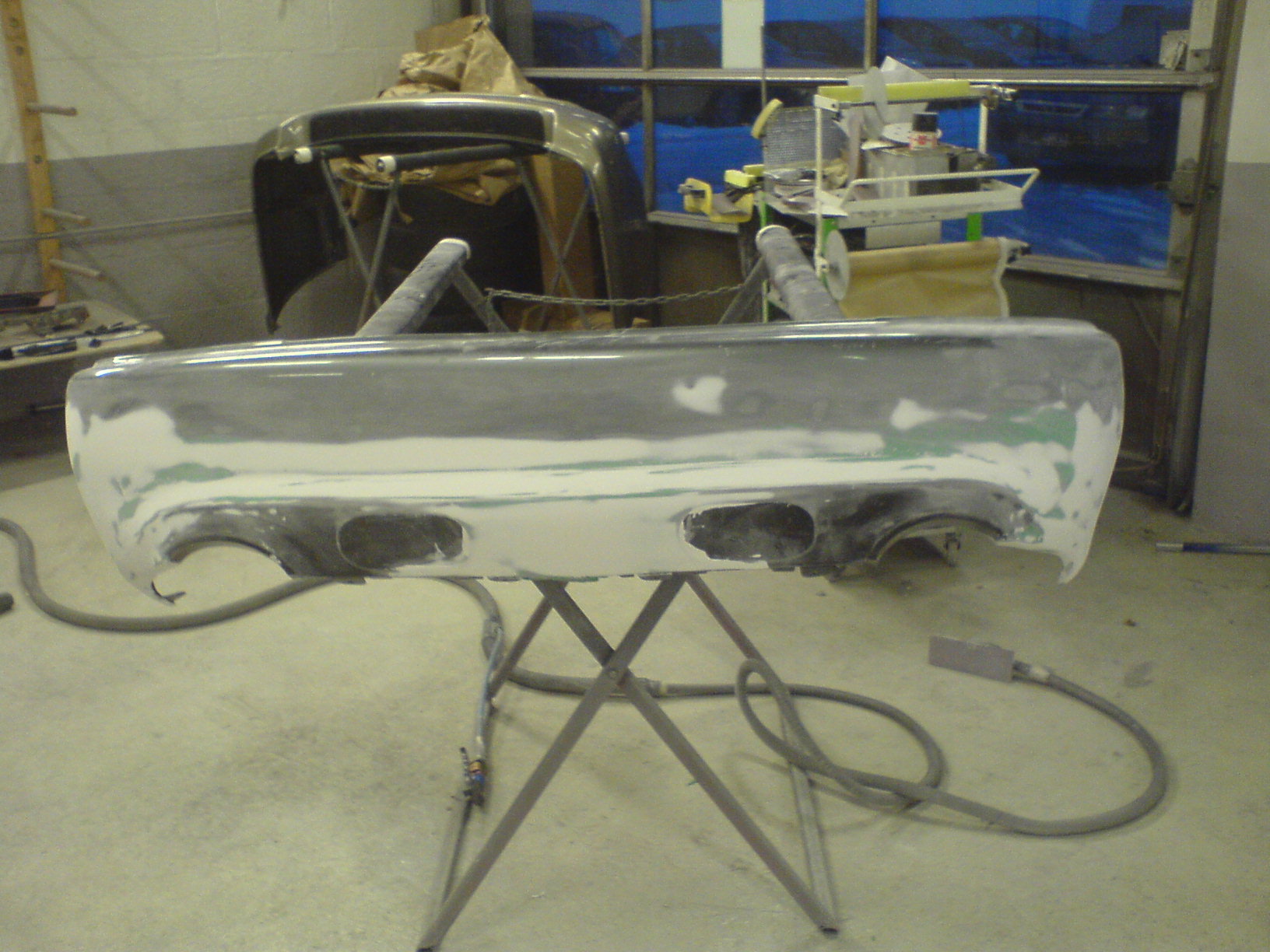 bak fangern begyner og komme seg også :)