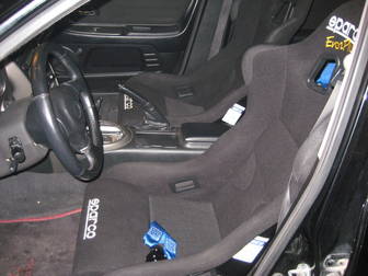 Sparco stoler ferdig montert.