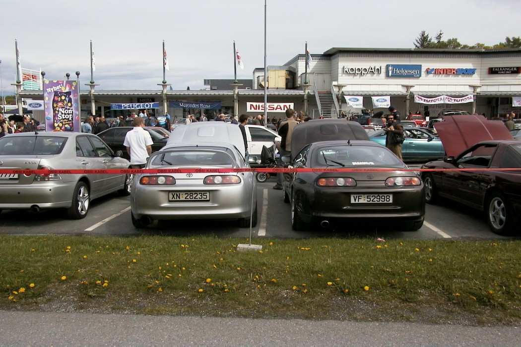 AUT10324.jpg
