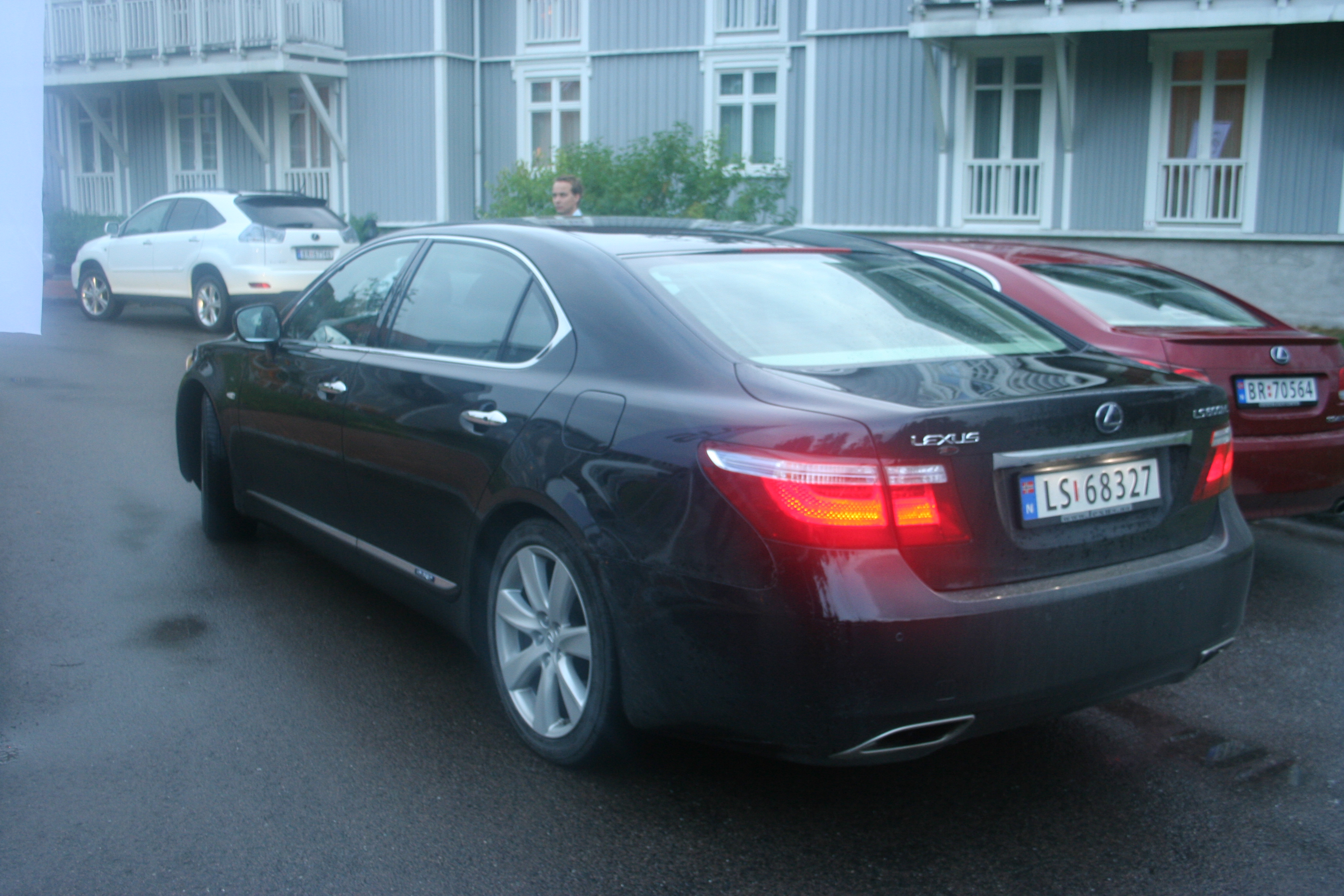 LS600HL 9.jpg