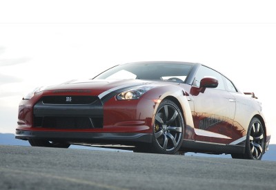 NissanSkylineGT-RR35aweb.jpg
