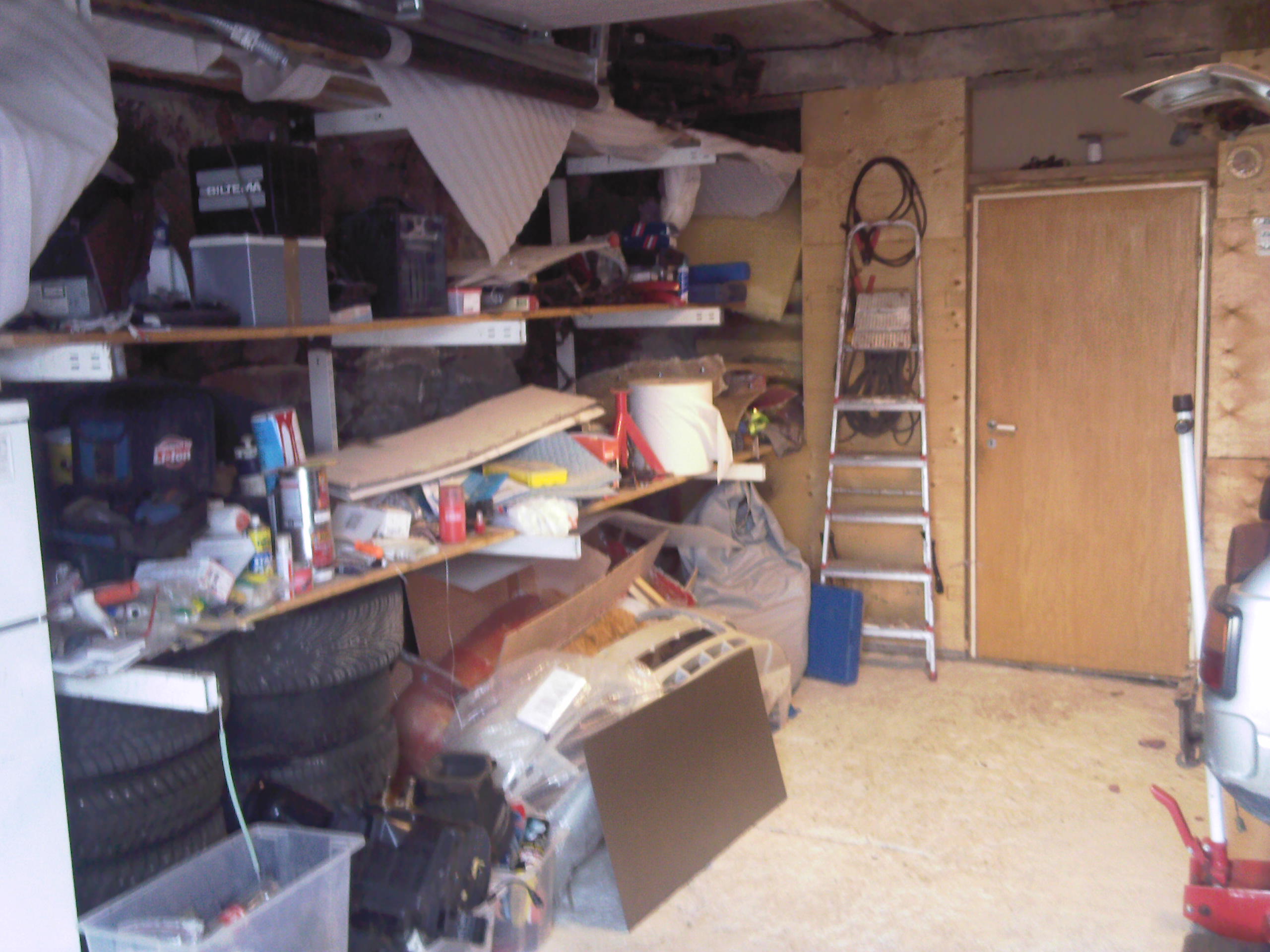 &quot;rote&quot; hylla