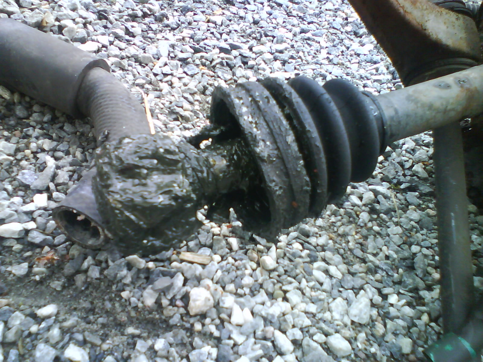 mangla lissom litt. så kasta den i grusen. den hadde noen fæle vinkler