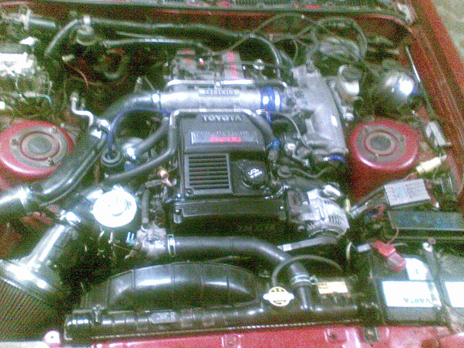 Turbo motor montert, startet og gikk på første forsøk.