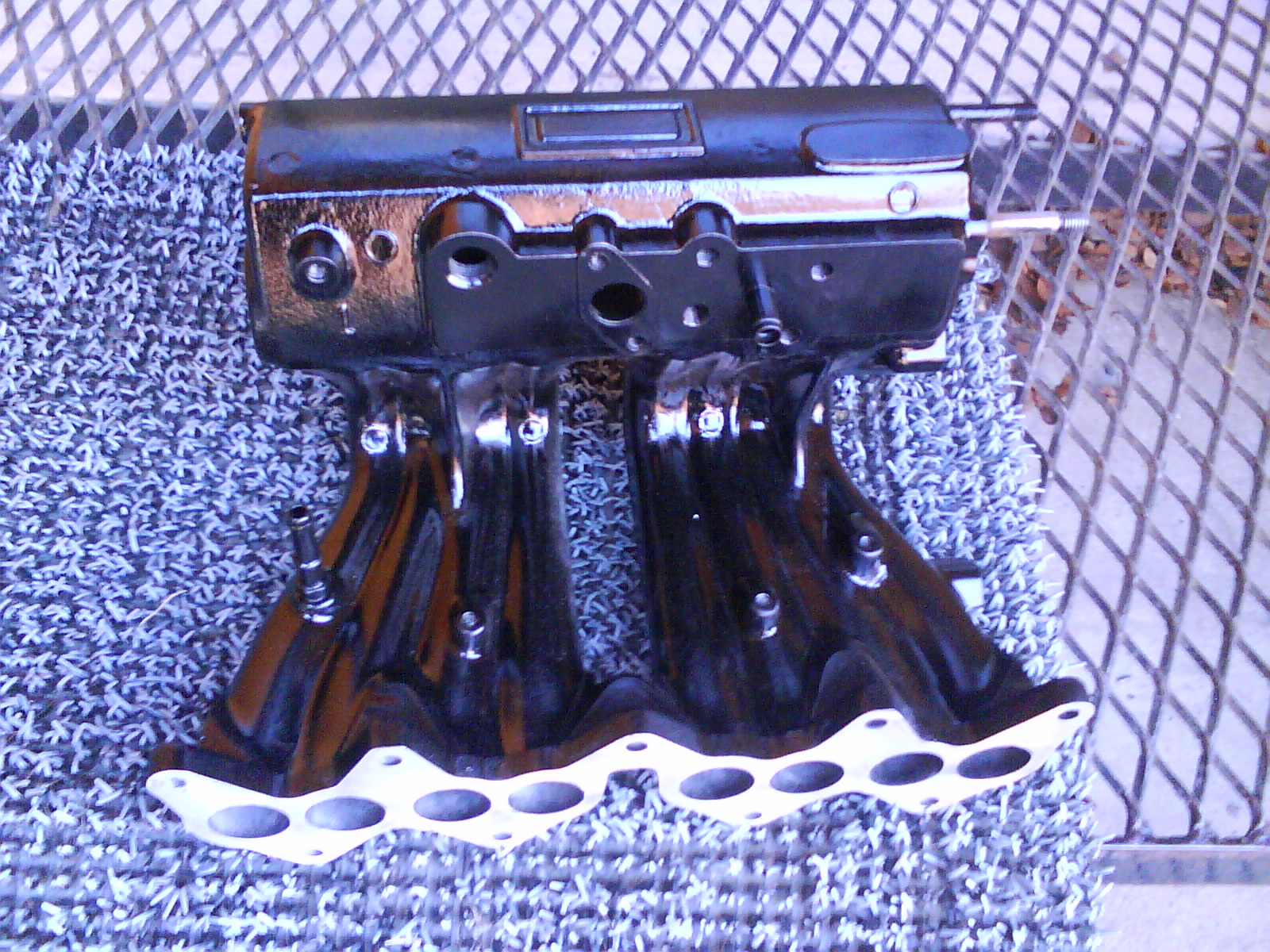 ruglete finish som innsuget har originalt da jeg ikke har tolmodighet til å slipe ned sånt så det blir helt glatt..