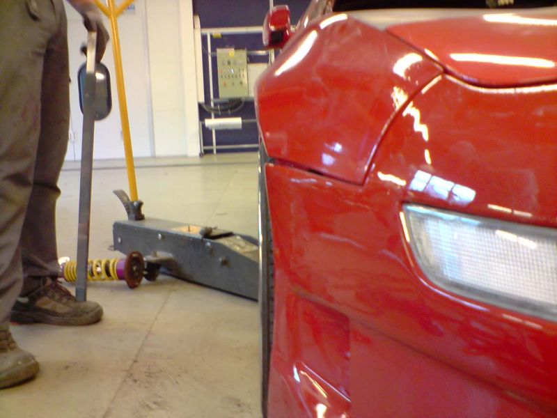 Dekket er satt på uten spacer.