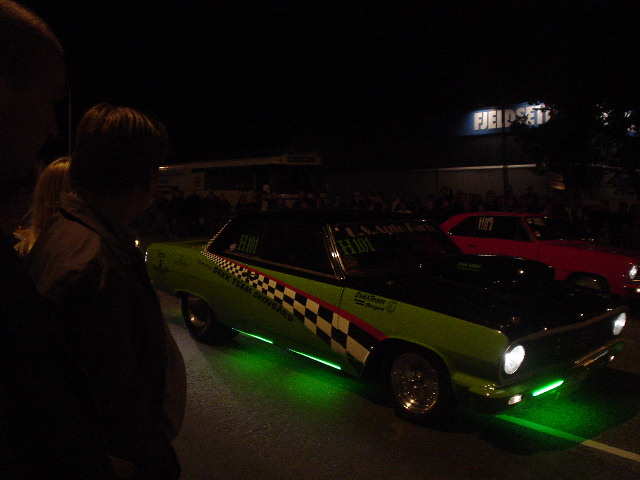 Her er neon kjerra som Chris nevnte....