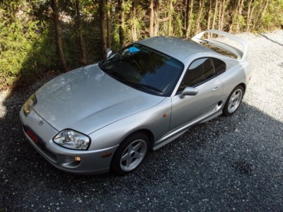 supra ovenfra