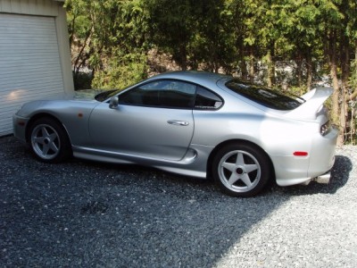 supra v.s.jpg