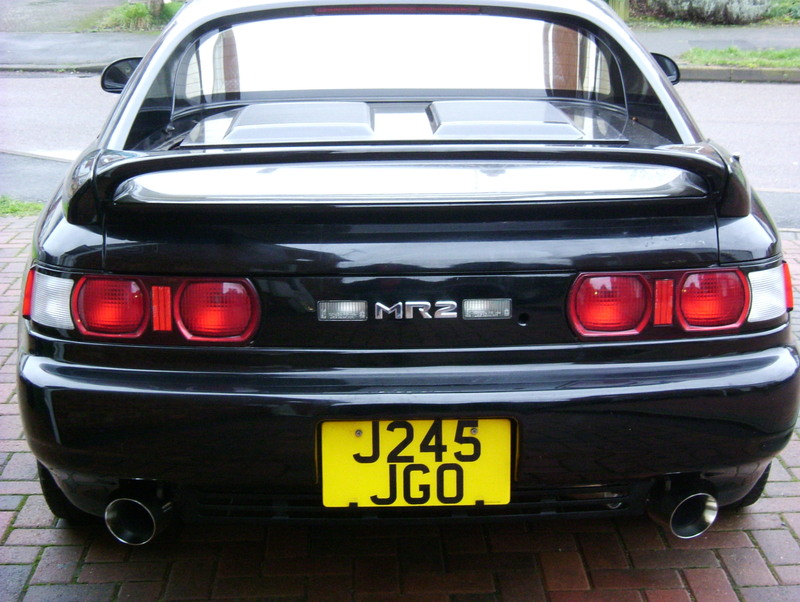 mr2 hvite baklys.jpg