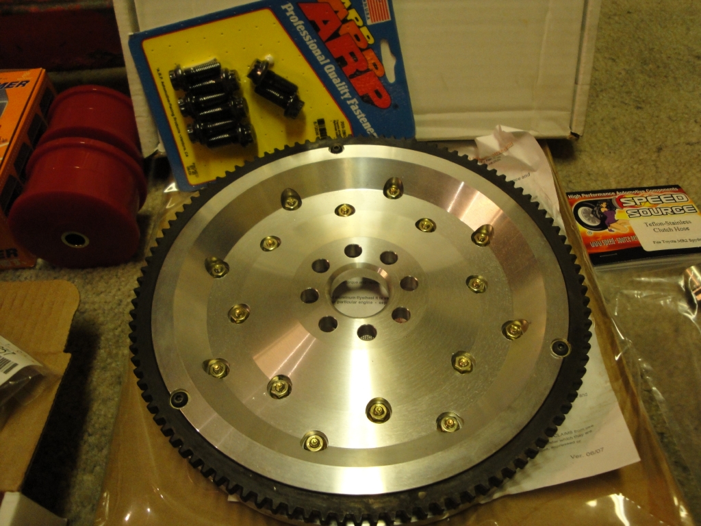 Fidanza svinghjul og ARP bolter