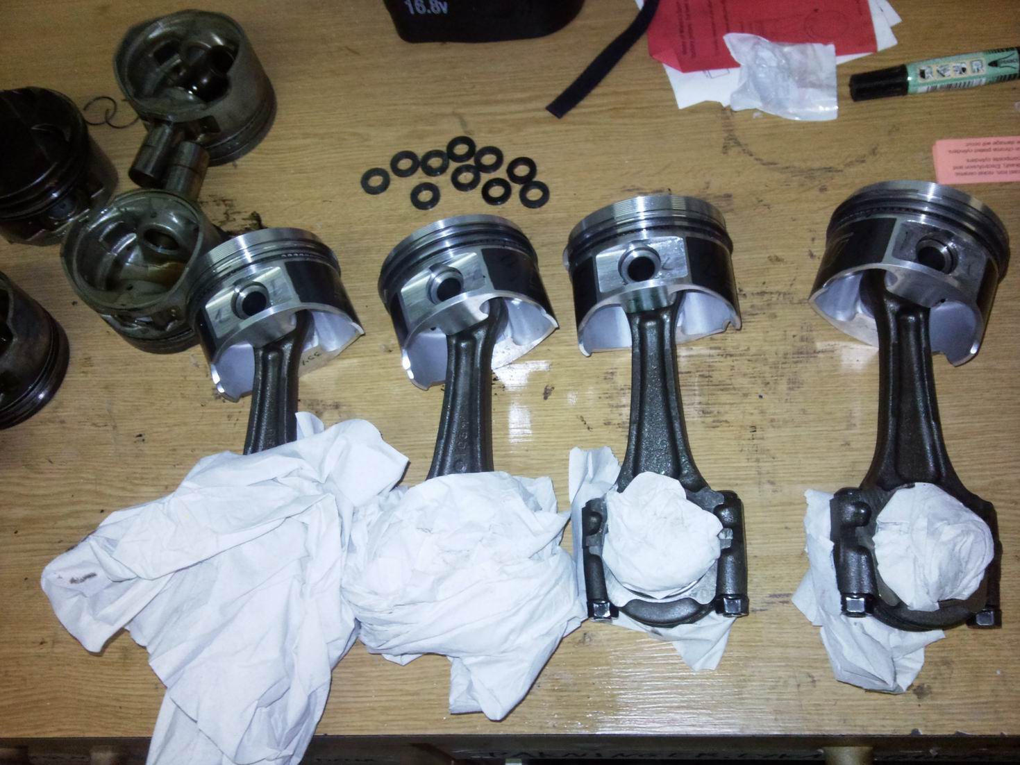 Smidde Wiseco stempler.