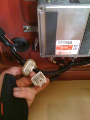 Dette er 91 gti ledningsnettet som står i. Pluggene passer ikke i hverandre.