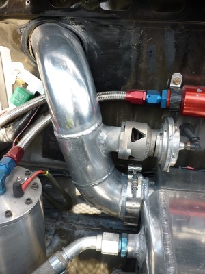 Sard racing dump ventilen fikk plass i bagasjerommet..