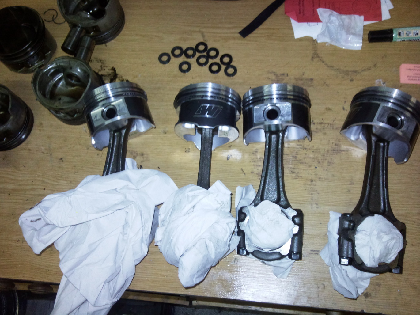 Smidde Wiseco stempler! :)