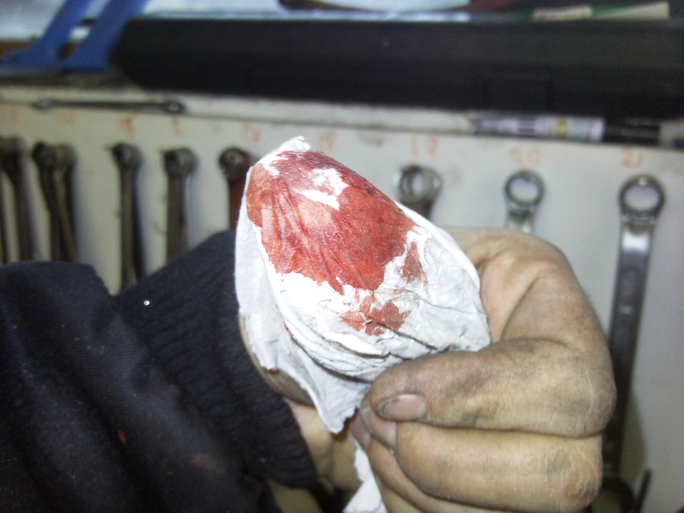 Svette blod og tårer. Bokstavlig talt.. Men det hører jo med det. :)