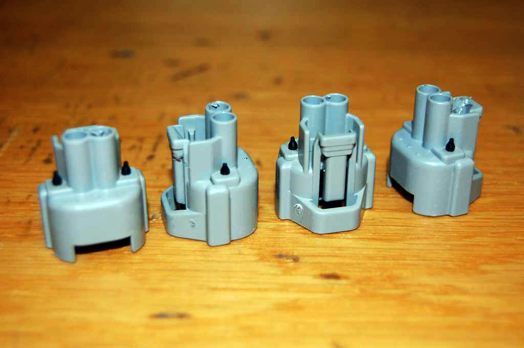 Etter å ha plukka av pluggene og vasket dem litt i verktøyvask/salmiak/varmt vann ble de slik :)