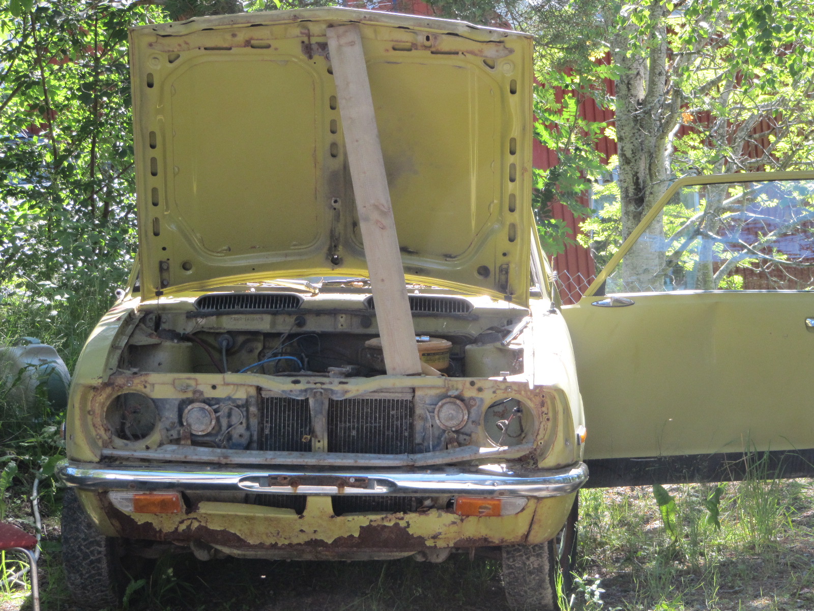 Delebil plukkes ned :)