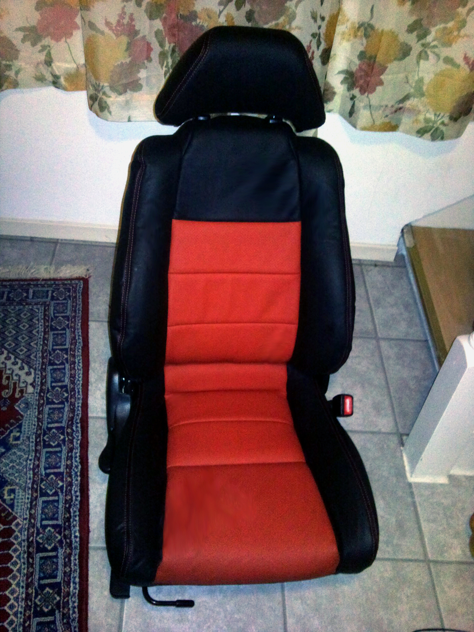 Hele setet satt sammen igjen.