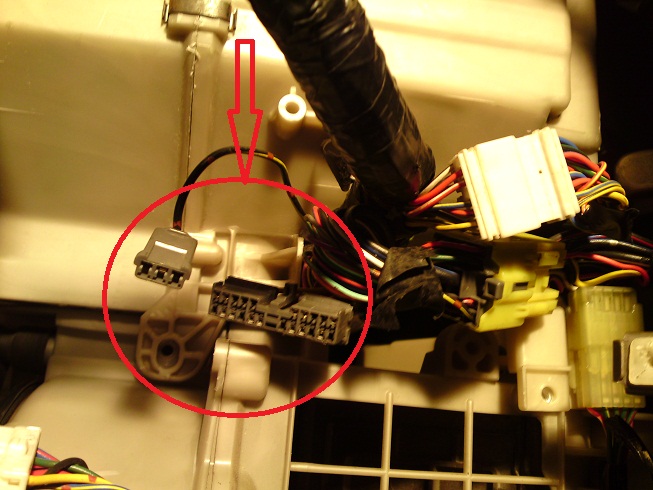 Plugg fra MOTOR harness