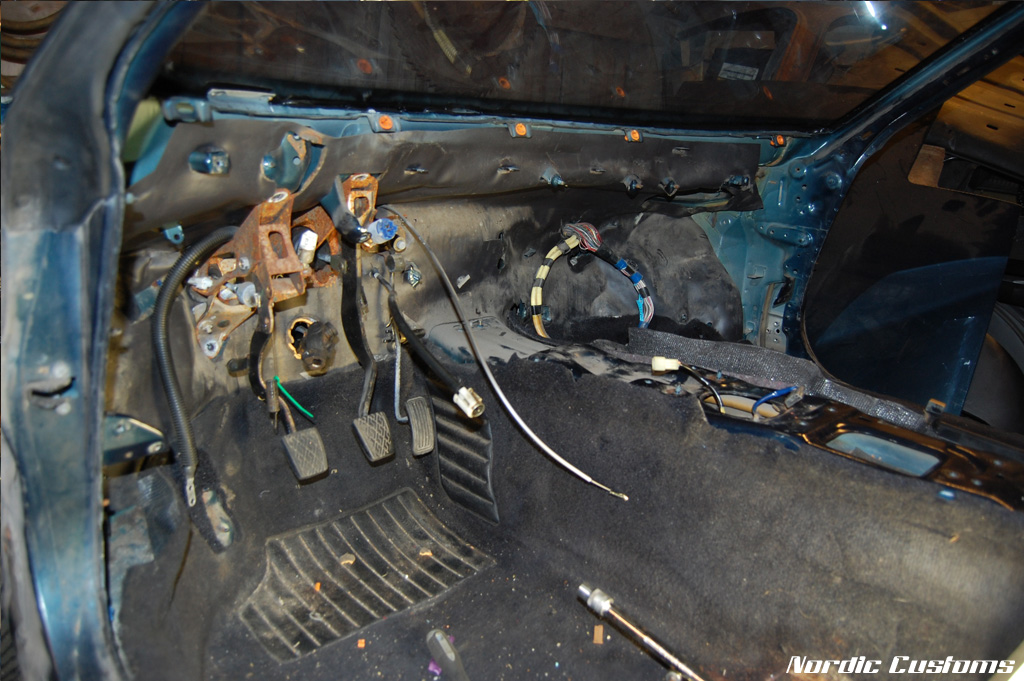 ... og resten av innmaten - det tok noen timer ja...