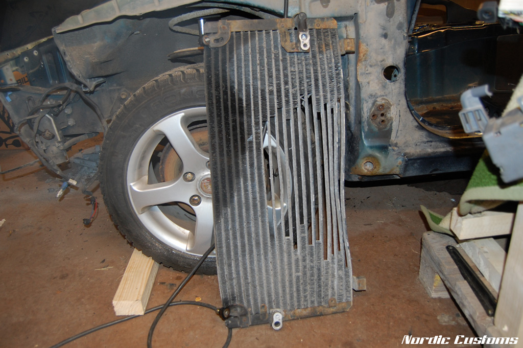 AC radiatoren var klar for skifting ser det ut til ;)