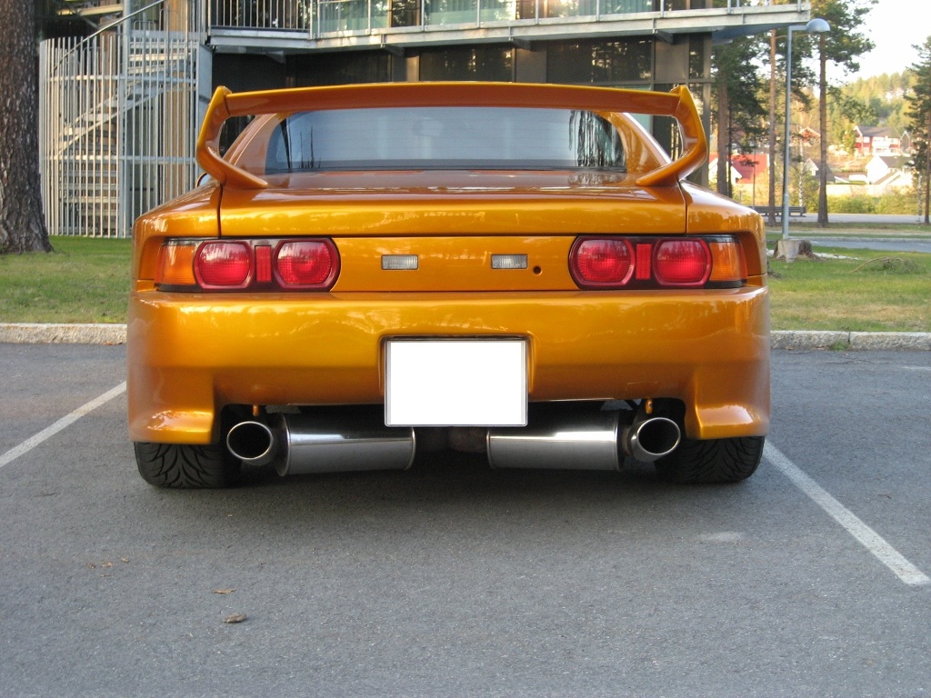 IMG_5723 - bakfra (1024x768).jpg