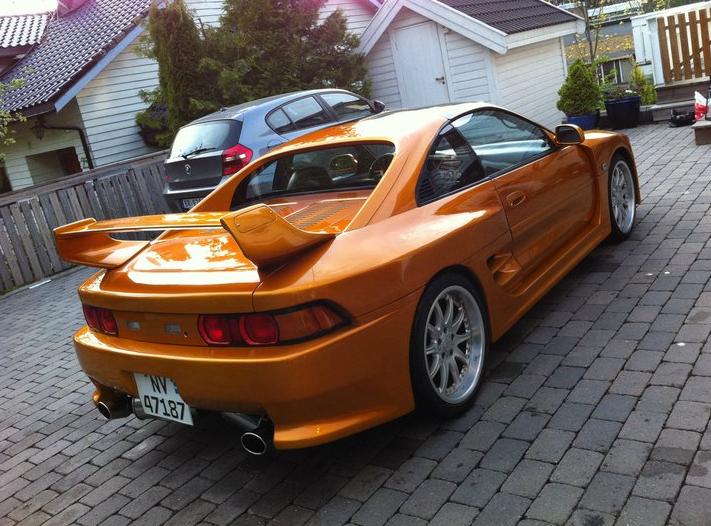 MR2 GT 2000 side.jpg