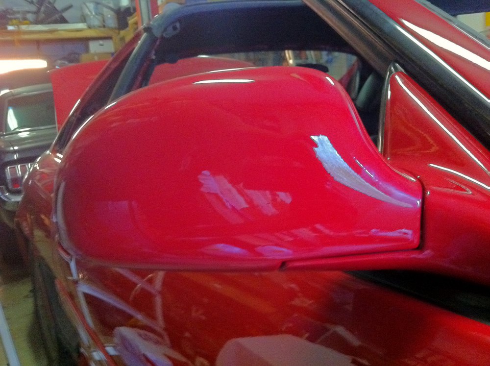 Alle som har polert en mk2 har vel ønsket å fjerne den utstående skriften på speilene..