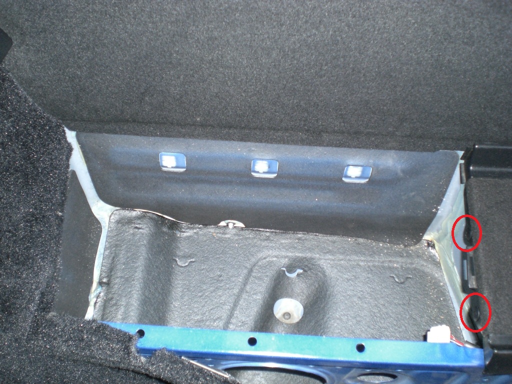 subwoofer rommet 005red.jpg