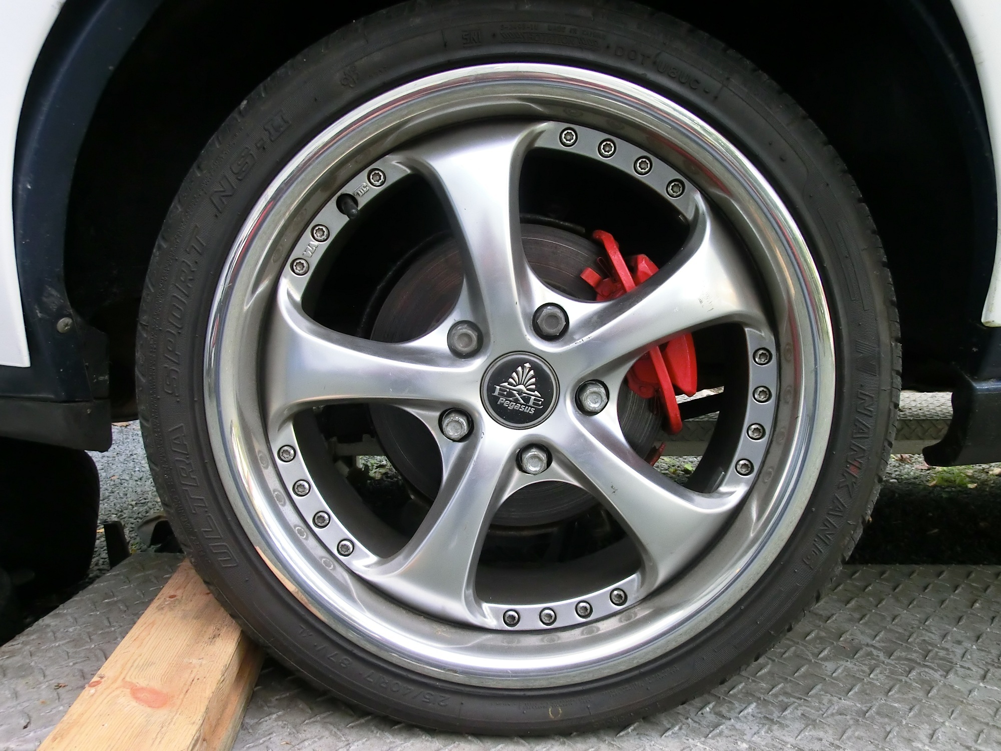 Felgene er som nye. Lite brukt. 17&quot;.<br />Er også til salgs