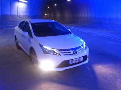 avensis3.jpg