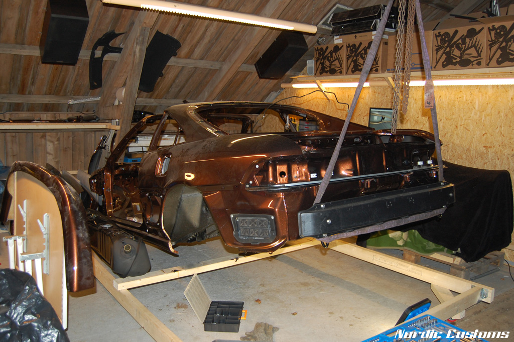 Heist opp og klar for montering av rør og slikt under...