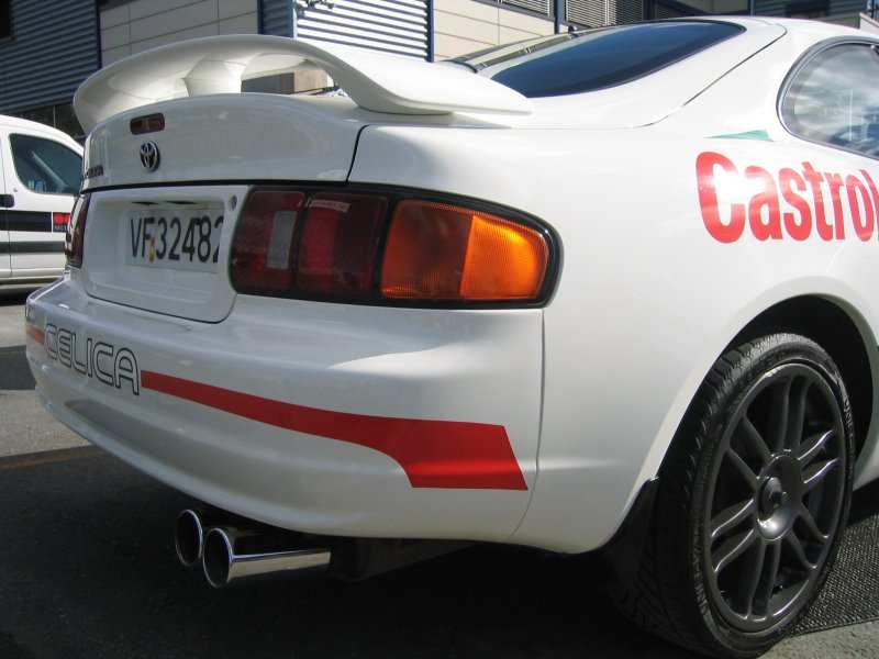 nice white ass ;)