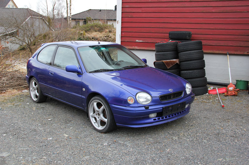 Corolla1998 mod til salgs