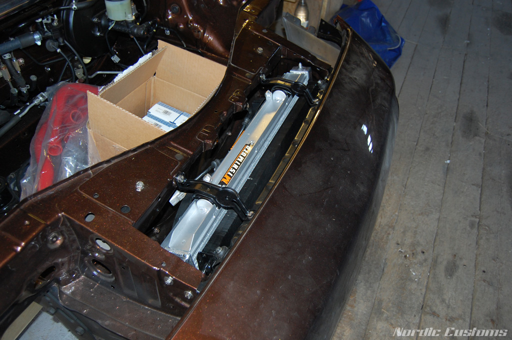 Radiatorer og slikt på plass...