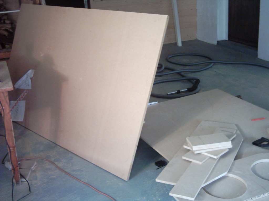 Fedigkappa deler nede til høyre, de to store platene er &amp;quot;svinn&amp;quot;!! Måtte kjøpe hele plater...