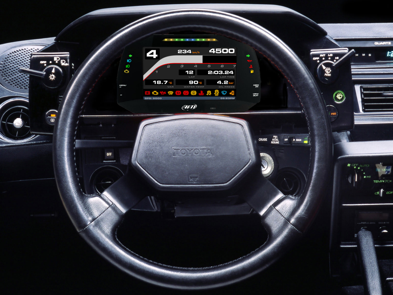 MR2-dashboard.jpg