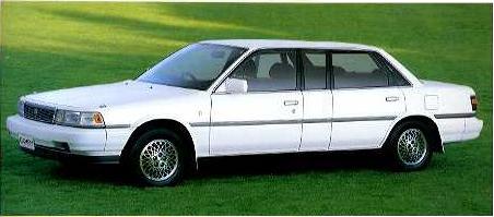 toku-camry-limo.jpg