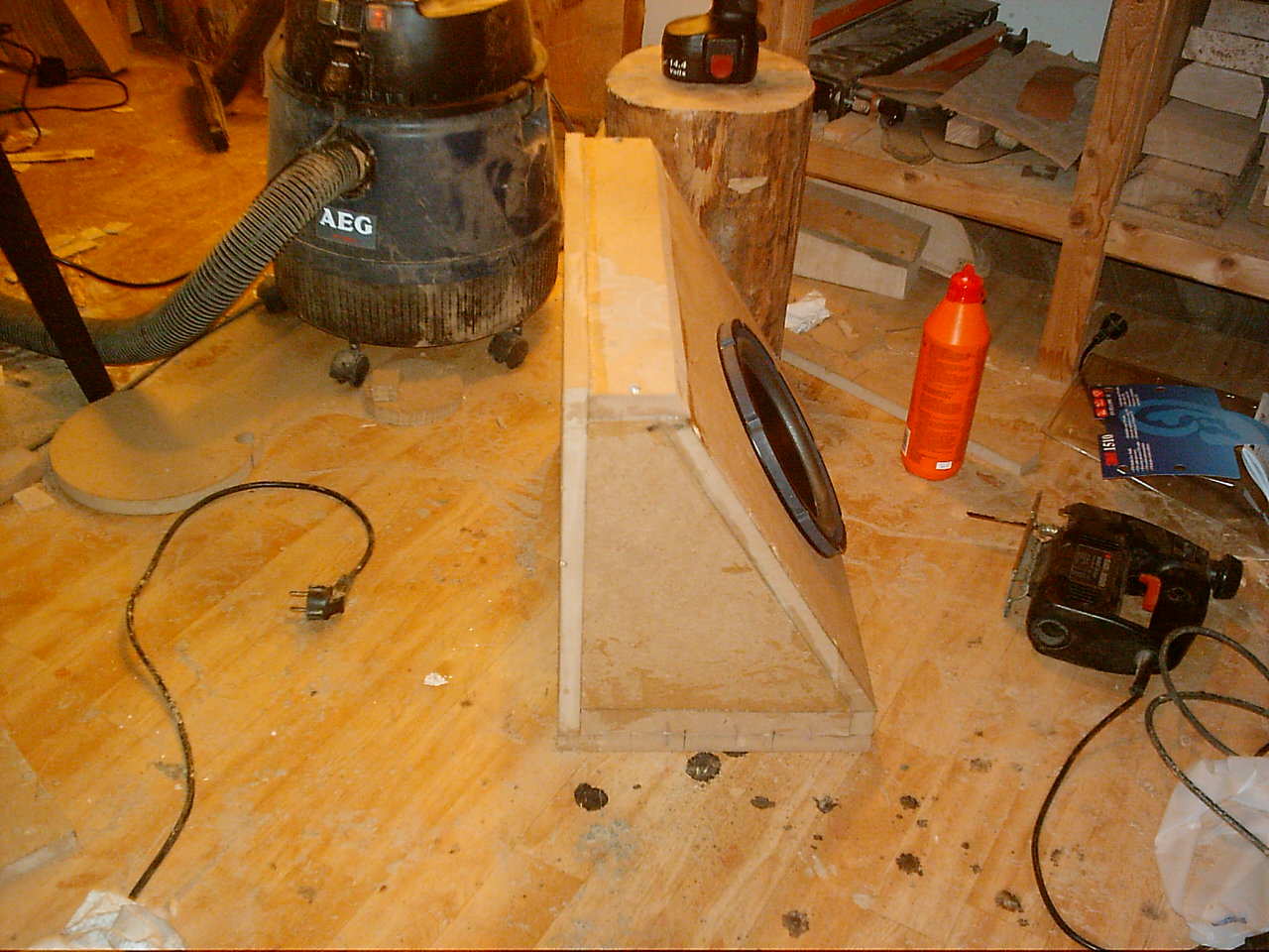 Side kasse - Denne går bak setet, ja.. :P