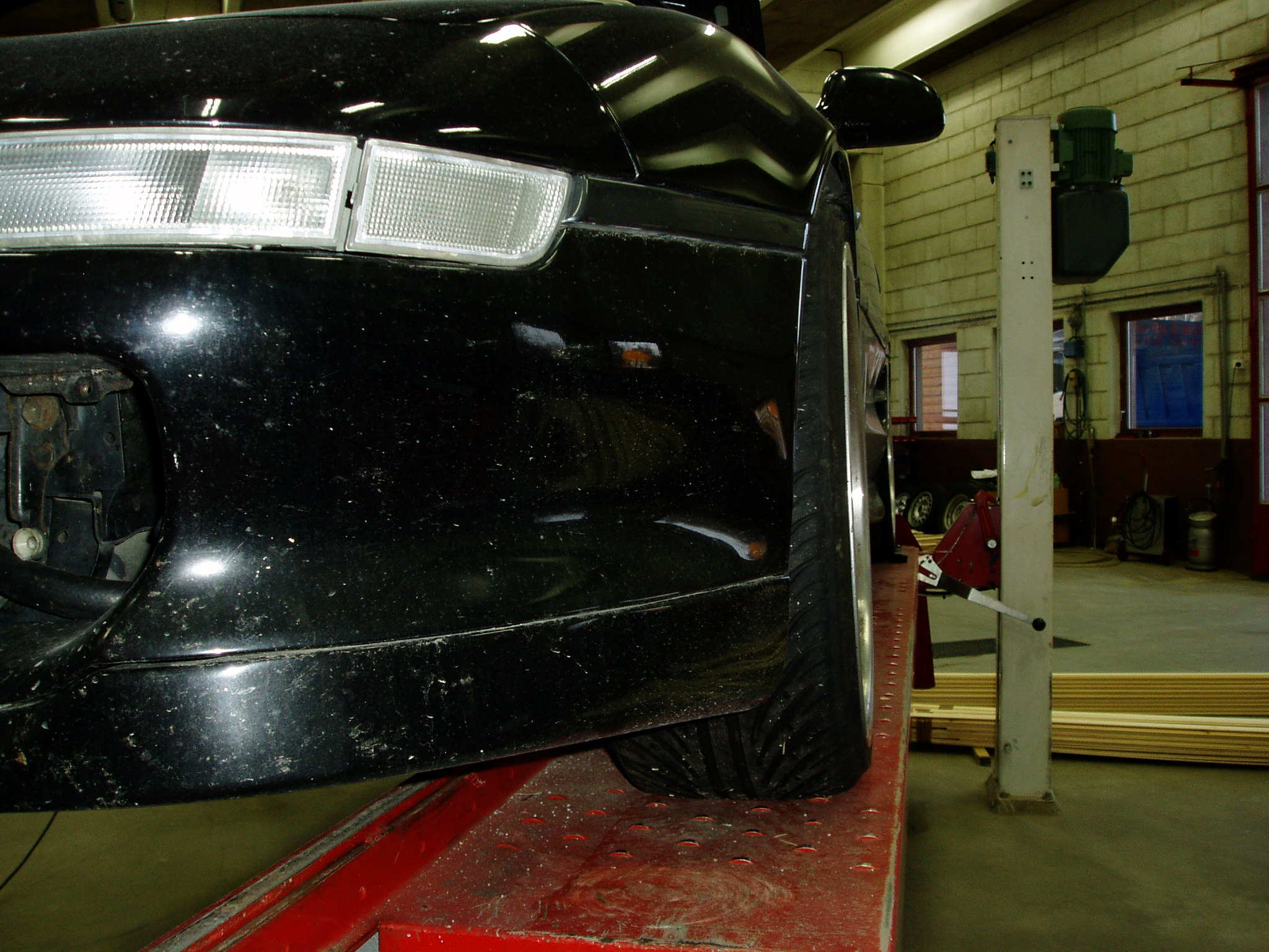 Ikke så mye camber....men litt mindre bak:)