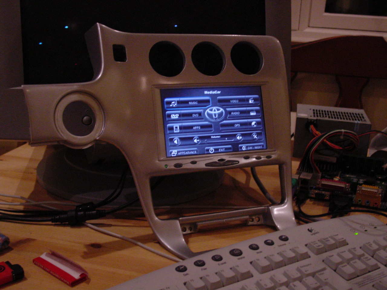 Satte opp all programvare hjemme før jeg begynte installeringen i bilen