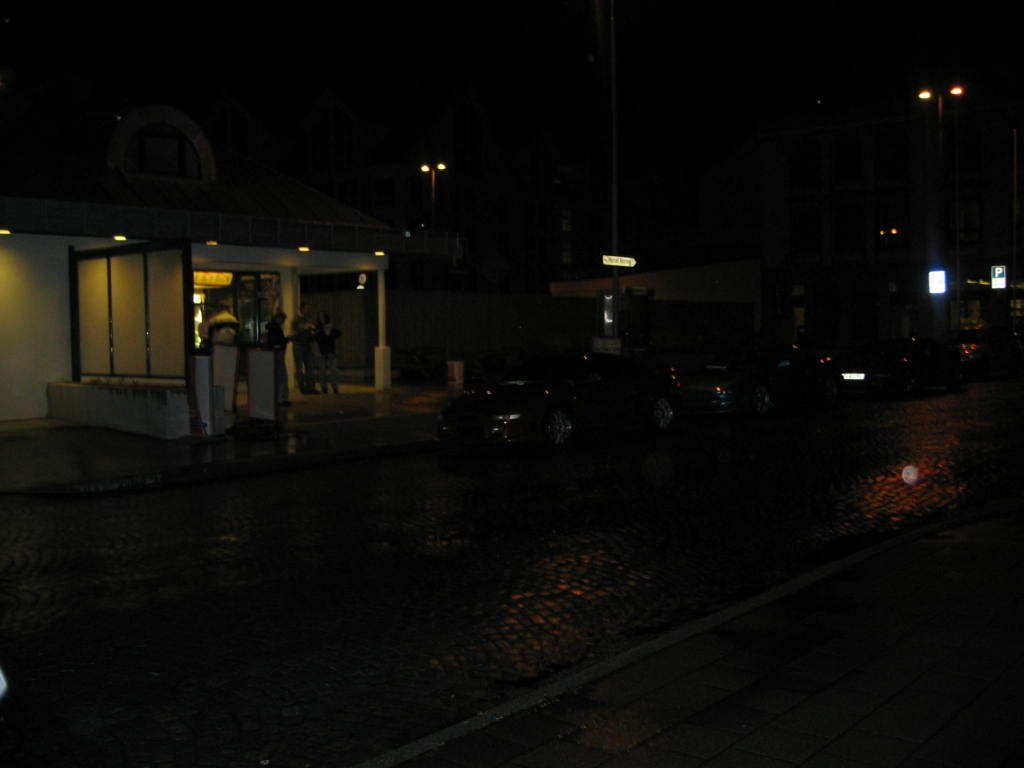 først en liten stopp på stuen i byen..